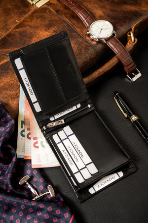 Leather wallet RV-7870-BCA BLACK