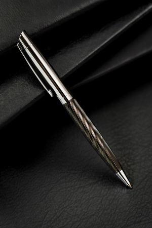 Zestaw dwóch eleganckich długopisów Peterson PTN 226-SET2 Black-Silver