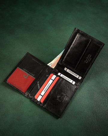 Gift Set: Leather Wallet and Belt with Traditional Buckle - Pierre Cardin ZM-PC31