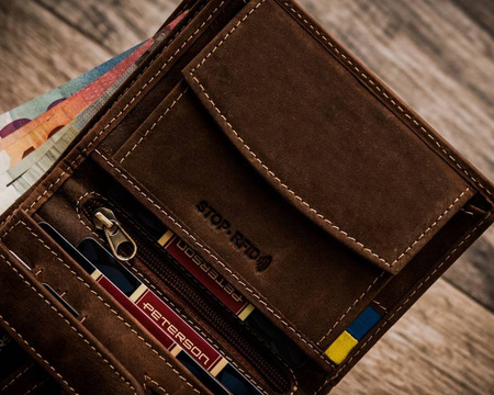 PETERSON PTN 303-P-UP UA RFID leather wallet